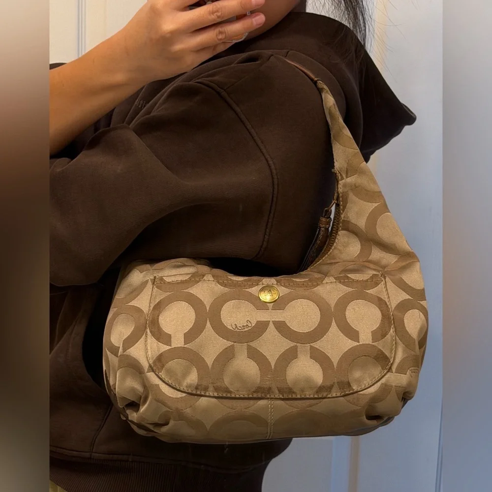 Coach One Hobo Shoulder Bag Logo Pattern